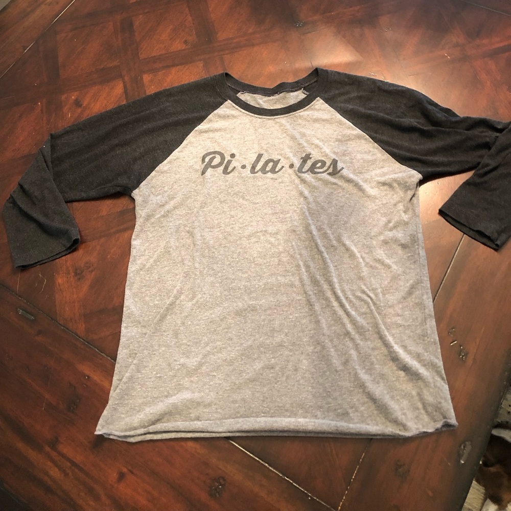 Club Pilates baseball tee size small